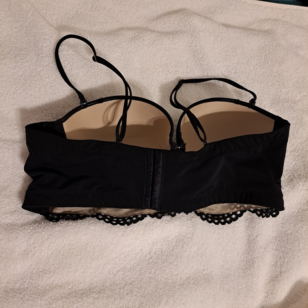Cacique 42C Black Lace Bra - Picture 2 of 4